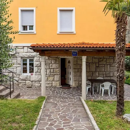 Gasthof Vallelosca Garden